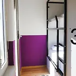 Auberge de jeunesse Hotello *
