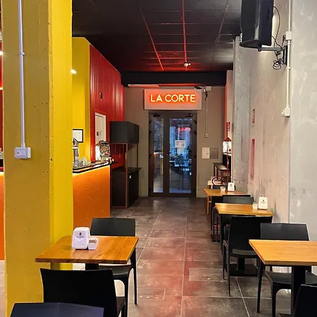 Hotello אכסניה טריאסטה