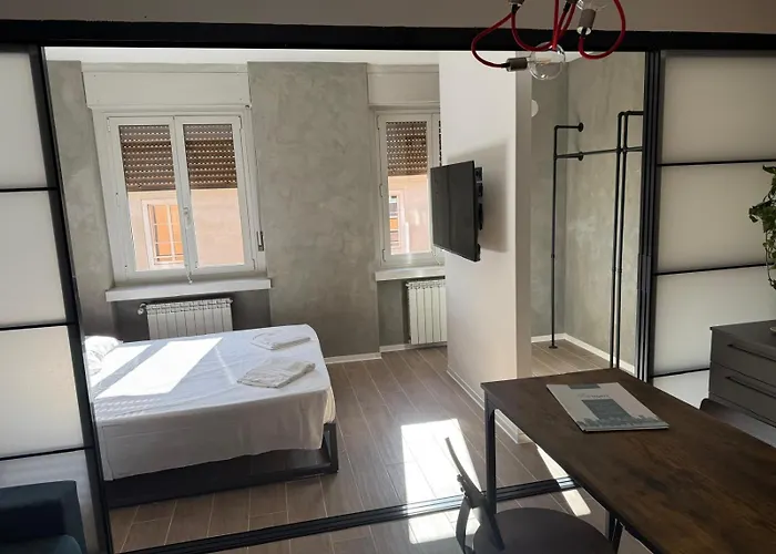 بيت شباب Hotello ترييستي