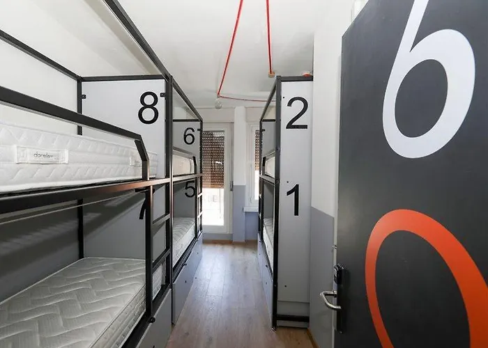 Hostel Hotello Trieszt